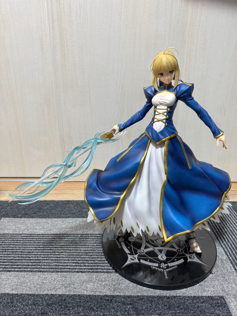 FREEing セイバー/アルトリア・ペンドラゴン 1/4スケールフィギュア