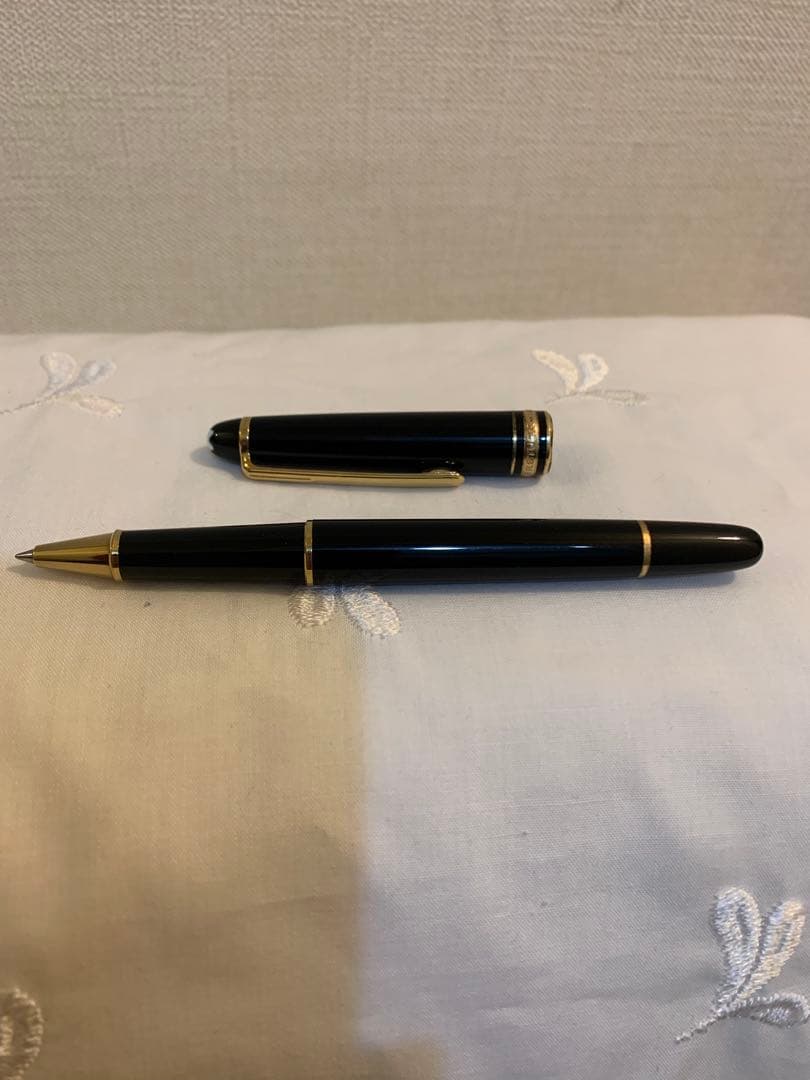 【MONTBLANC】　モンブラン　キャップ付きボールペン