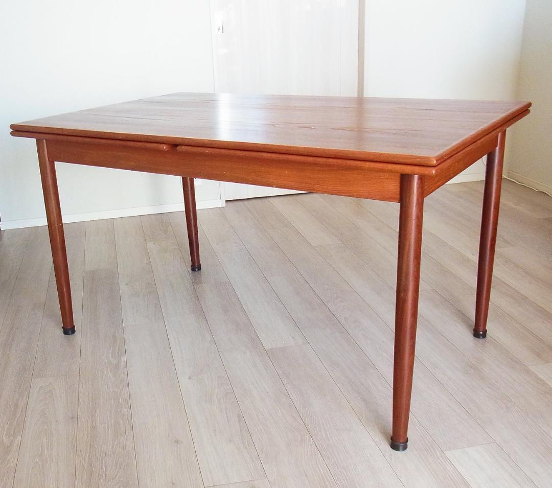 杢目が美しい伸長式 エクステンション ダイニングテーブル 北欧家具　ビンテージ