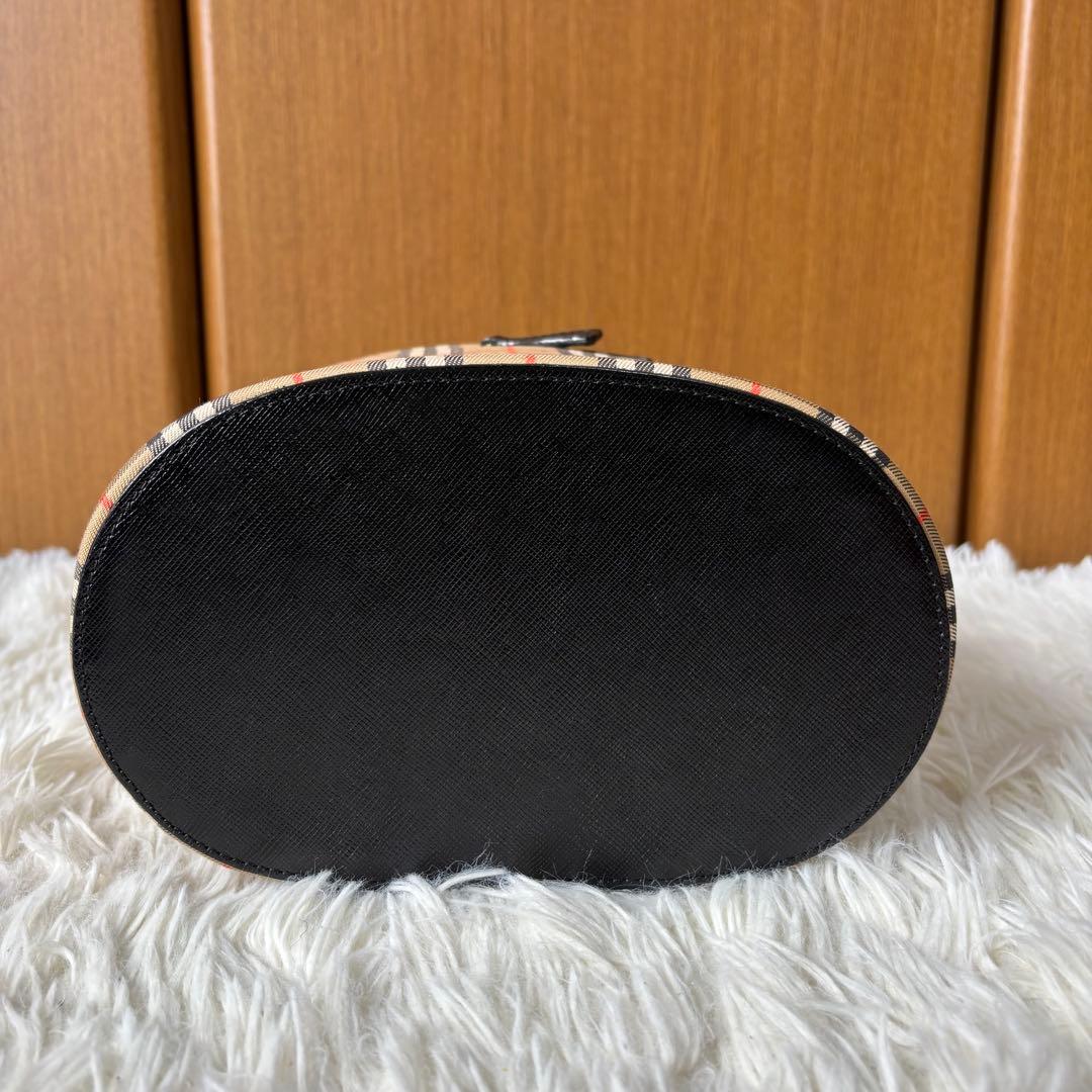 ✨️美品 バーバリー バニティ ポーチ ノバチェック シャドーホース ロゴ