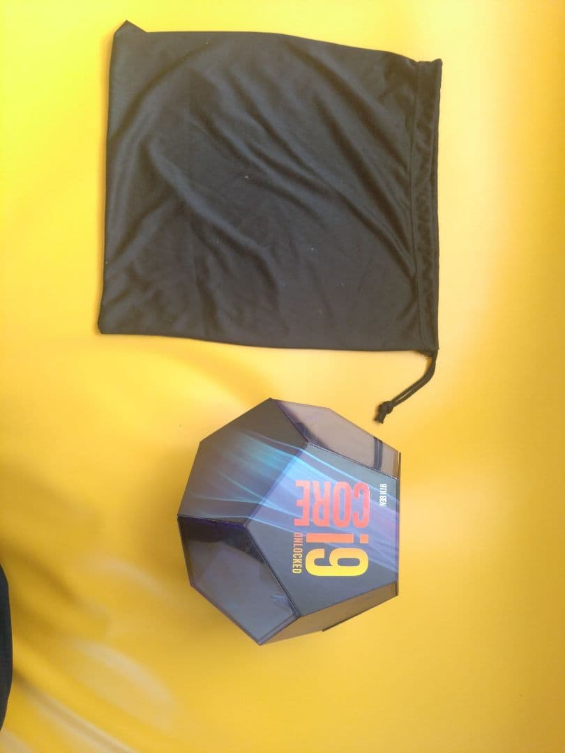 Intel Core i9-9900K CPU 3.6GHz 動作未確認品 【動作品】 Intel Core