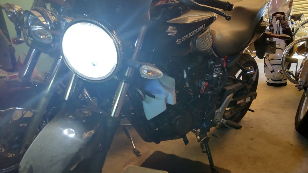 ジクサー150 丸目ヘッドライト(ウインカー装備) 投稿詳細｜MOTOCLE