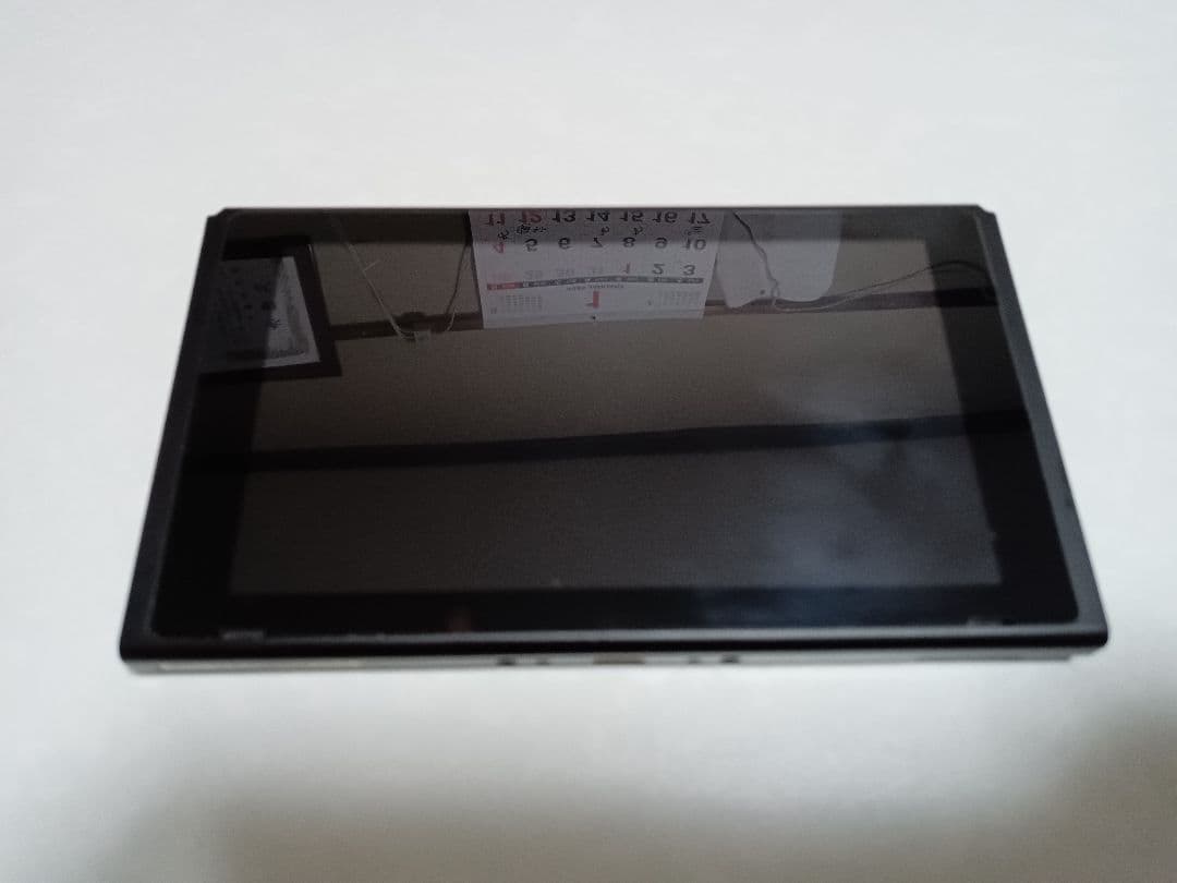 Nintendo　Switch　1　本体のみ　　動作品　確認済み　2021年製造