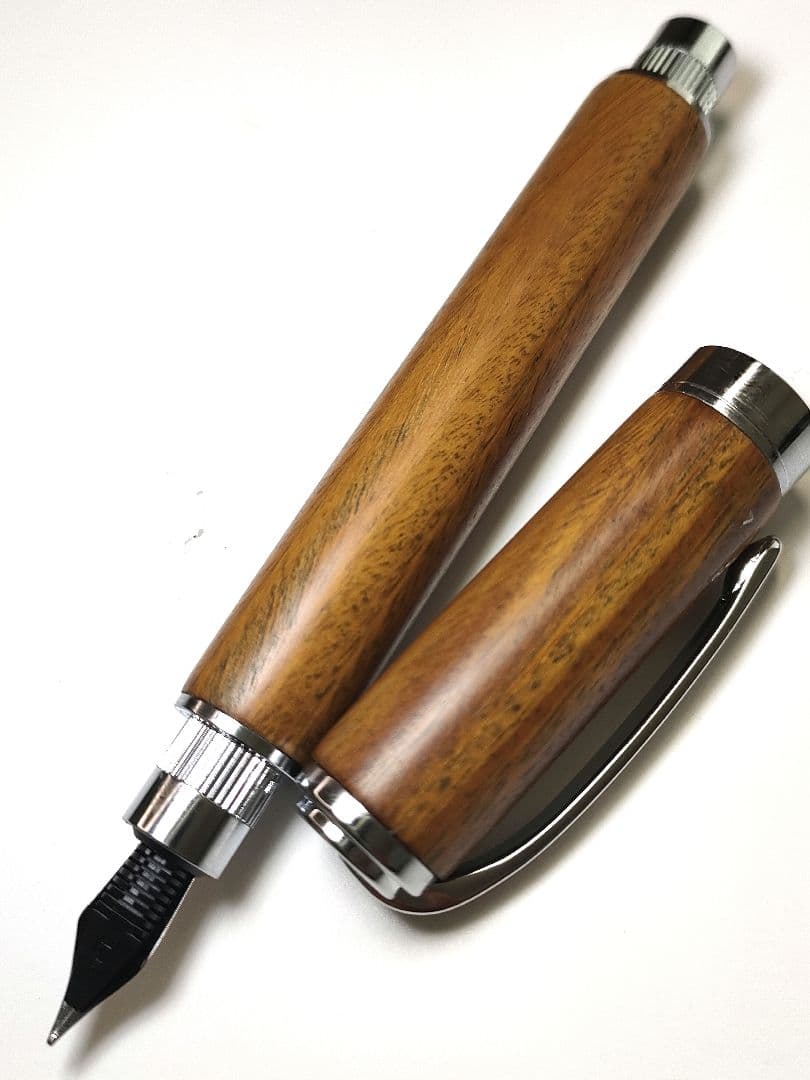 世界で一番硬い木【リグナムバイタ】グラデュエイト万年筆