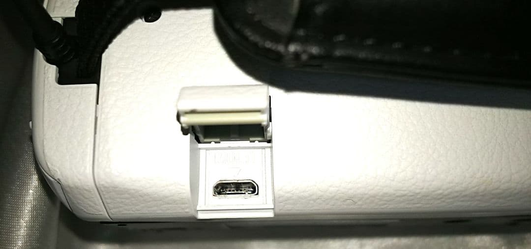 SONY HDビデオカメラ ソニーHDR-CX670-W ホワイト 光学30倍