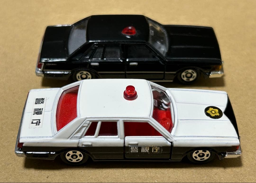 日本製 トミカ ニッサン セドリック 280Eブロアム パトカー 4台セット