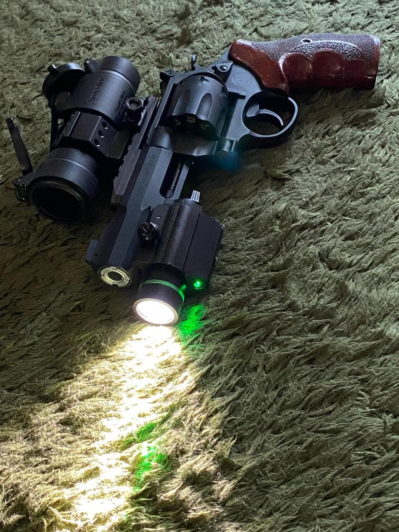 S&W M327発火式モデルガン ドットサイト・レーザーサイト・木製