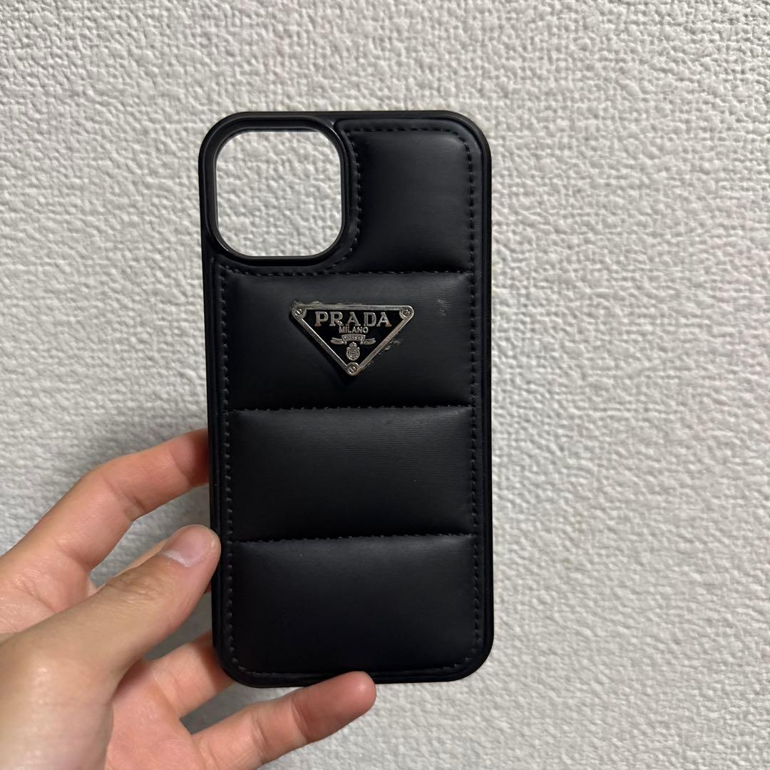 PRADA ブラック キルティング iPhoneケース
