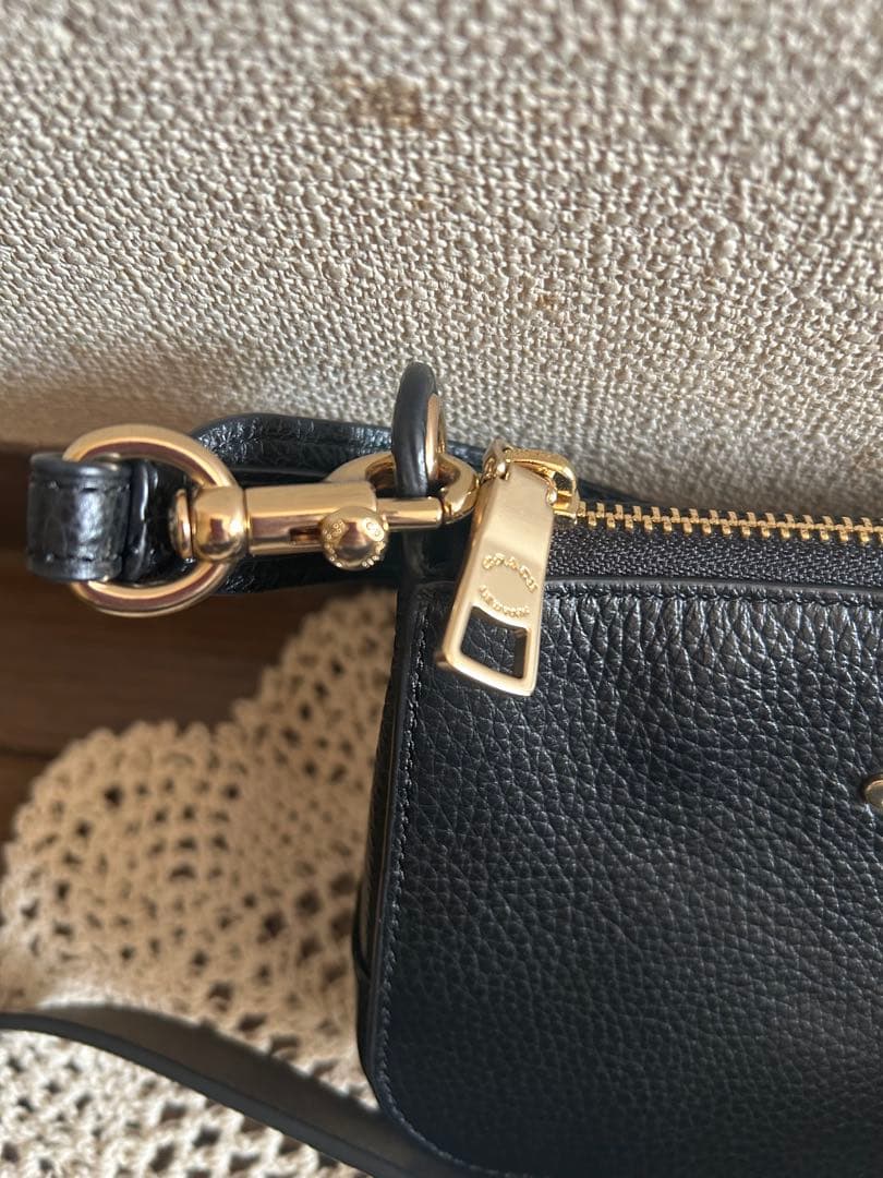 【美品】COACH コーチ★小さめ★ロゴマーク★ショルダーバッグ★黒