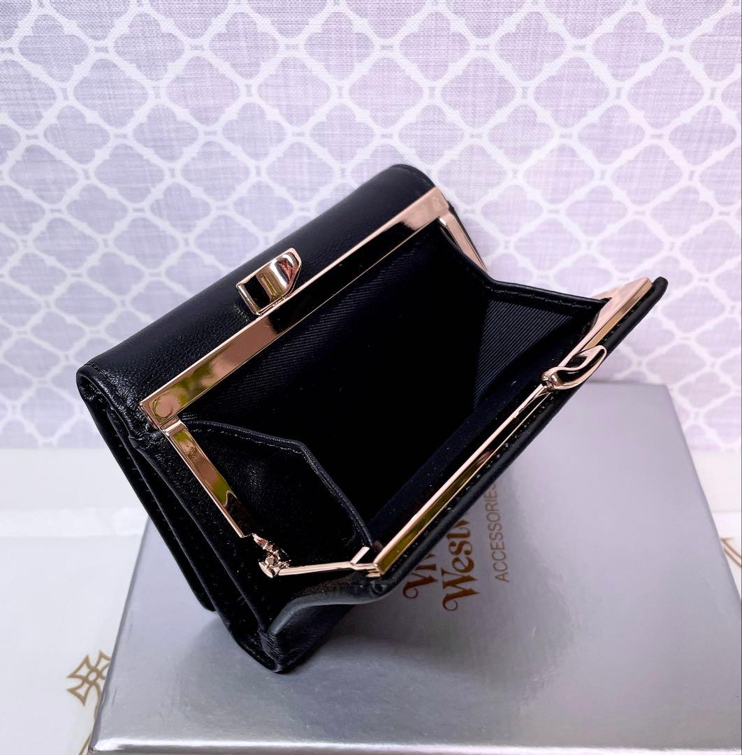 素敵✨️ショッパー付】新品 ヴィヴィアン・ウエストウッド 三折財布