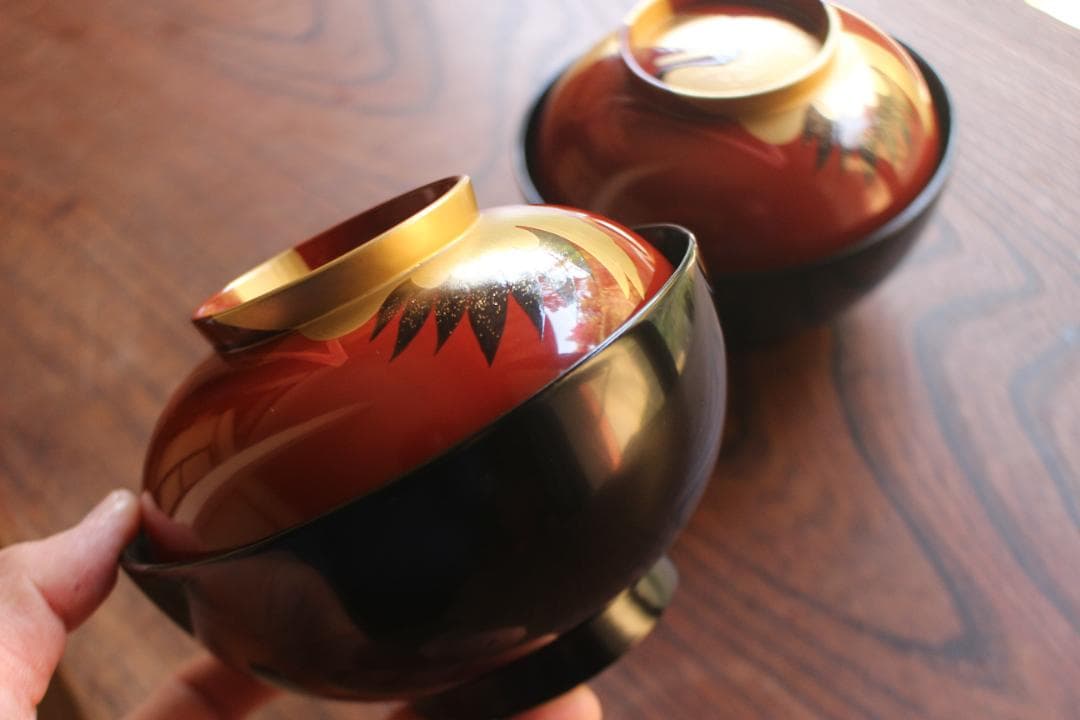 デッドストック！風情ある日出塗に極上鶴蒔絵の煮物椀2点（