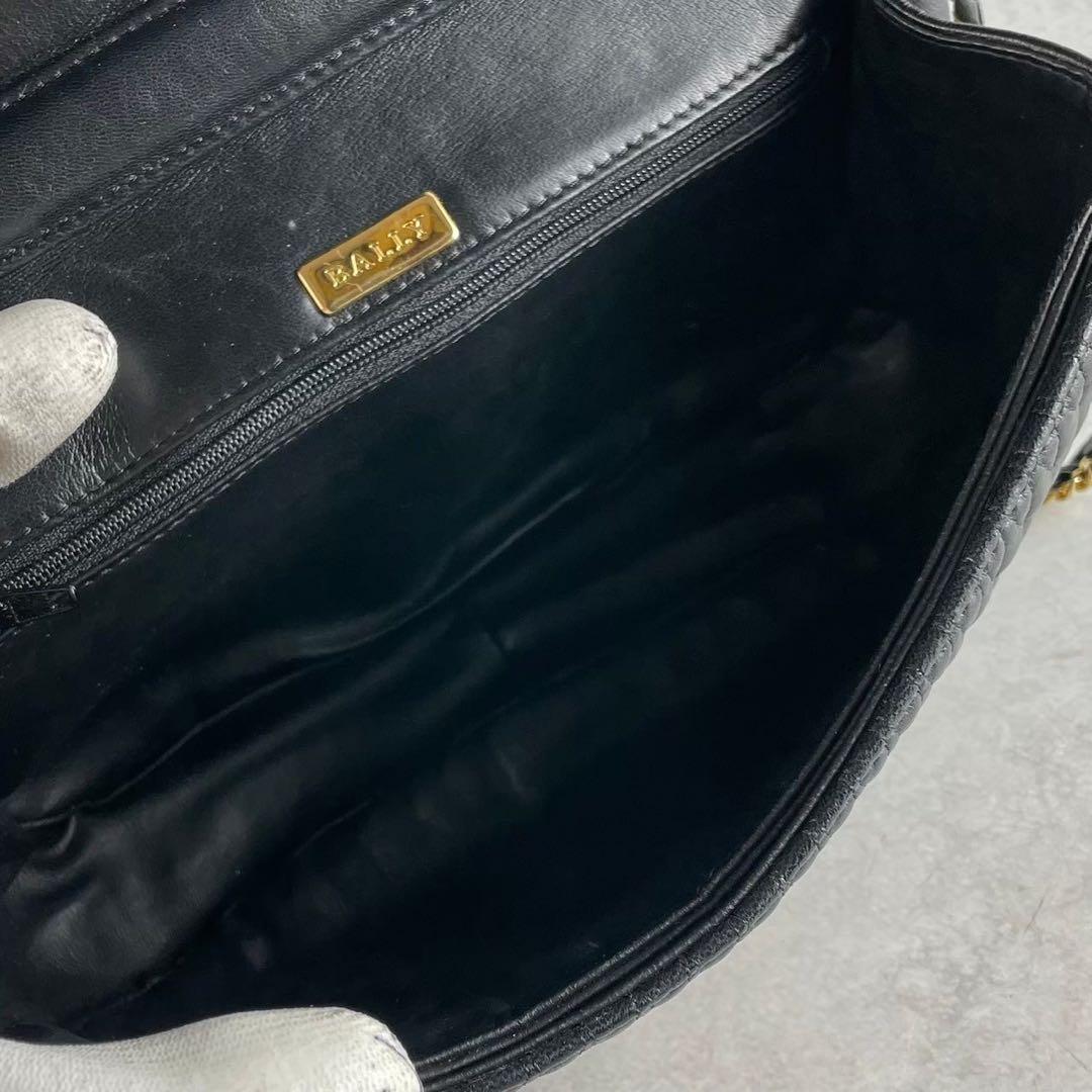 ezbuy様　バリー チェーン ショルダーバッグ キルティング レザー ブラック