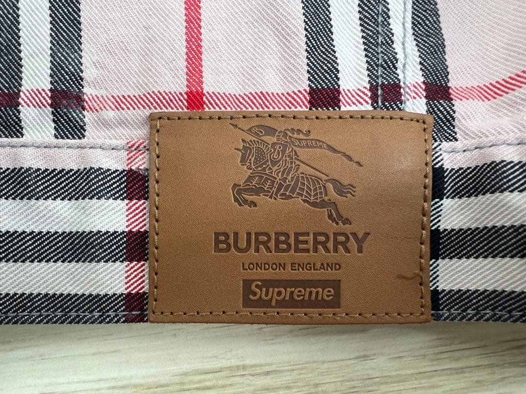 Supreme×BURBERRY LONDONENGLANDトラッカージャケット