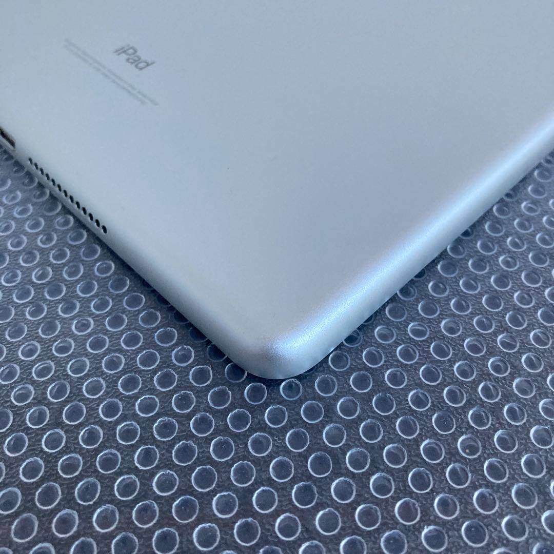 3183【早い者勝ち】美品☆電池良好☆iPad6第6世代32GB SIM