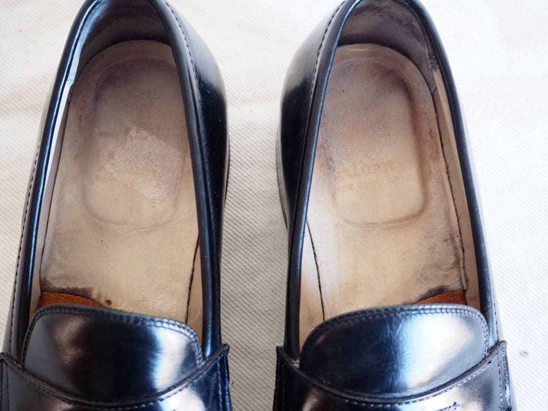 靴 Alden 3557 Black Full Strap Slip-On