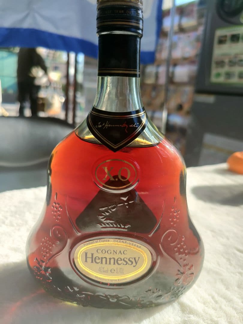 ヘネシー XO グリーンボトル 金キャップ 700ml 未開封 ヘネシー XO グリーンボトル 金キャップ 700ml 未開封 - メルカリ
