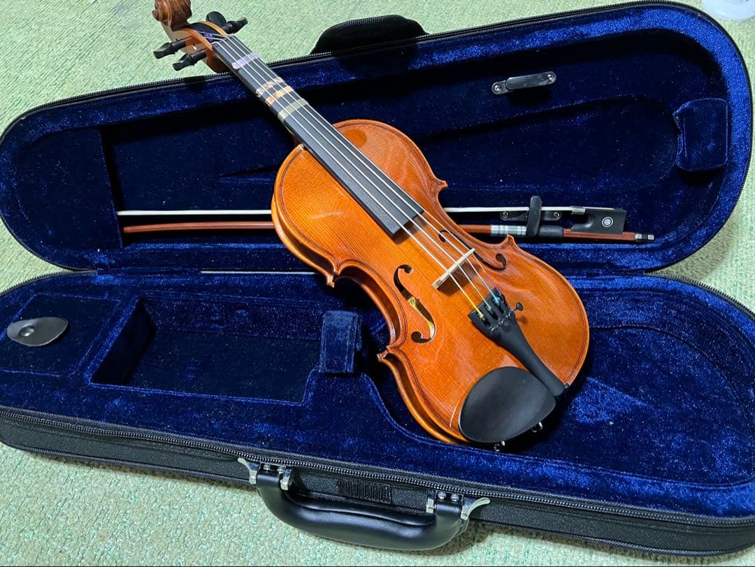 Reghin 1/8 レジン　分数バイオリン