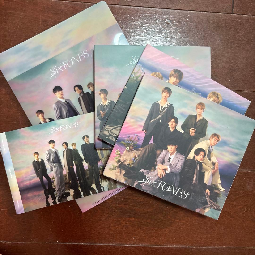 SixTones まとめ売り（ペンライト、うちわ、CD、雑誌、公式写真）など