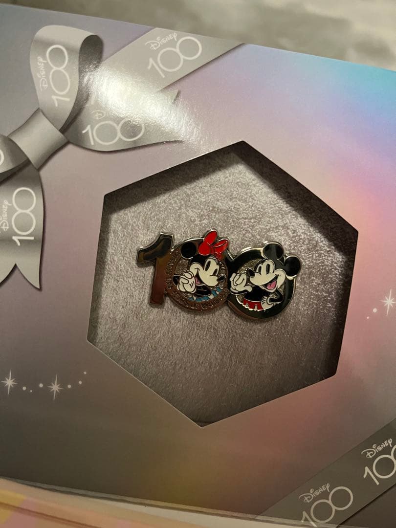 ディズニーJCB ピンバッジセット - メルカリ