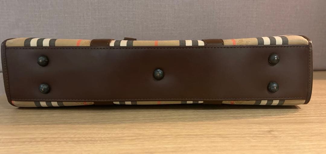 バーバリー A4 ビジネスバッグ ブリーフケース ノバチェック シャドーホース