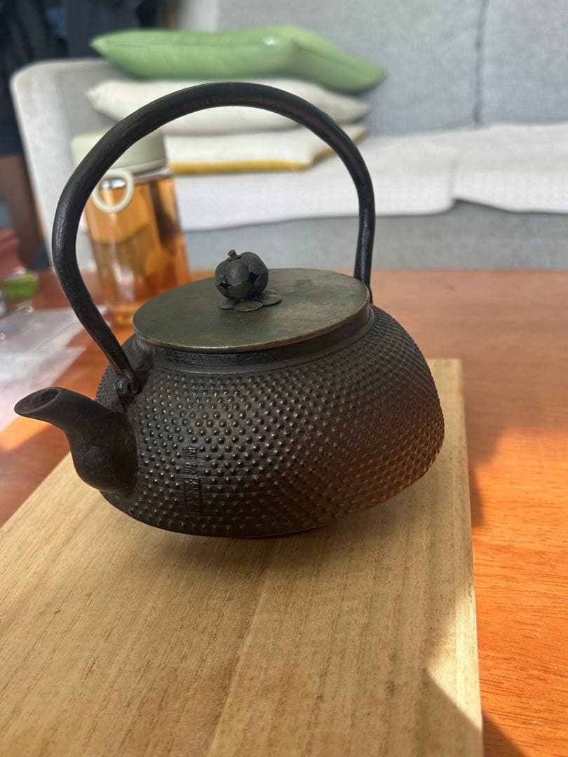 龍文堂造　鉄瓶　丸型　レトロ　南部 （金秀堂 ） 茶道具 煎茶道具 0.5L