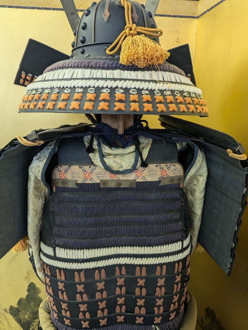 等身大 甲冑 鎧兜 鎧一式 甲冑 鎧櫃 鎧立付 面頰 赤糸大縅鎧 全高170cm