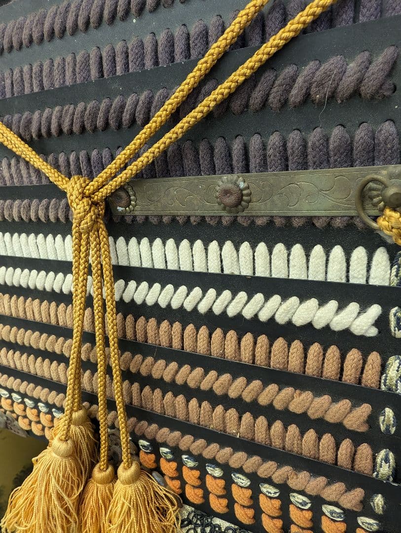 等身大 甲冑 鎧兜 鎧一式 甲冑 鎧櫃 鎧立付 面頰 赤糸大縅鎧 全高170cm