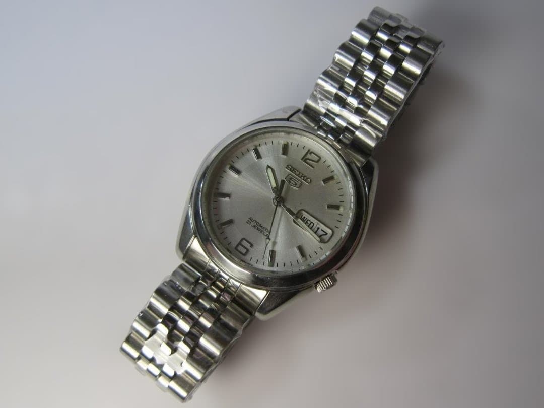 【三が日特価】SEIKO５ 7S26-01V0　自動巻き〈おまけ付〉