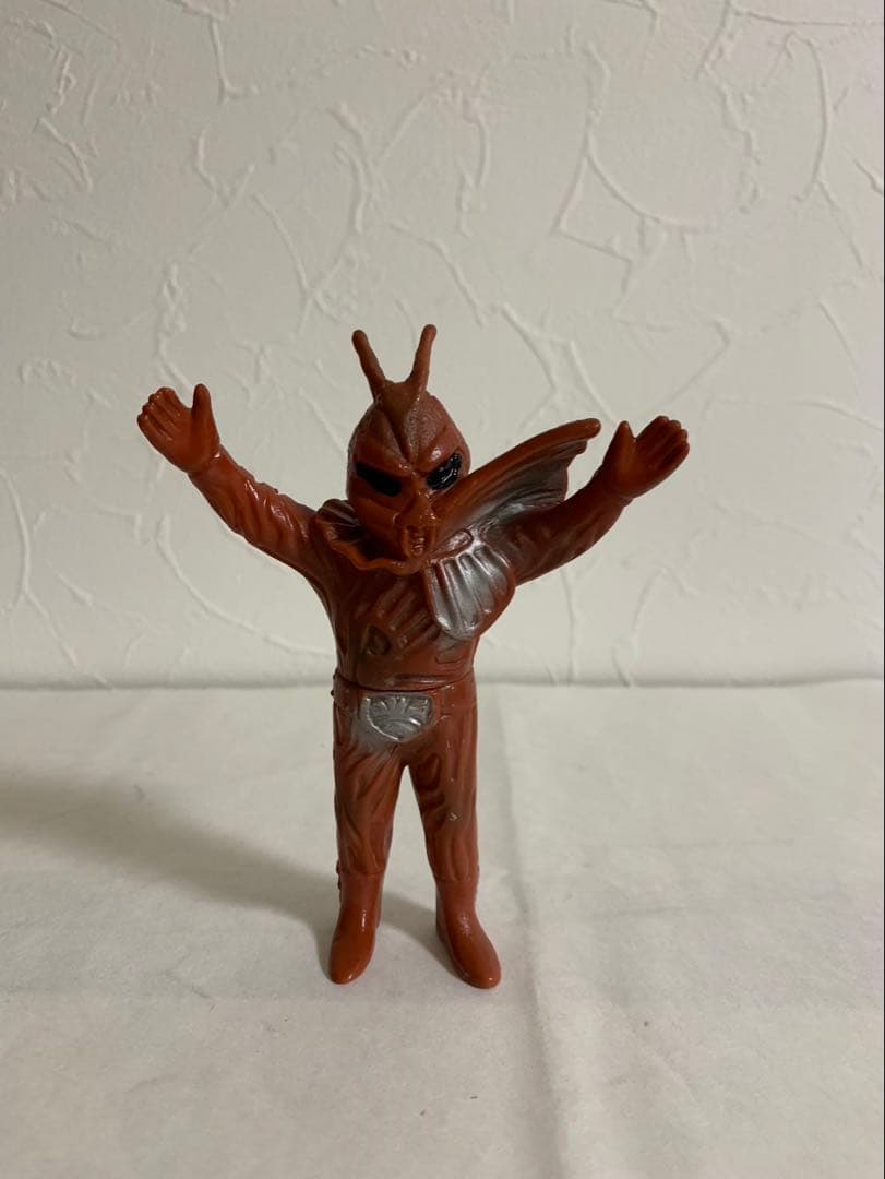 ⚠️レア　当時物　ギリーラ　仮面ライダー　ポピー　旧バンダイ　1970年代製 超貴重】当時物 ミニソフビ 怪人ギリーラ 仮面ライダー 毒蝶ギリーラ