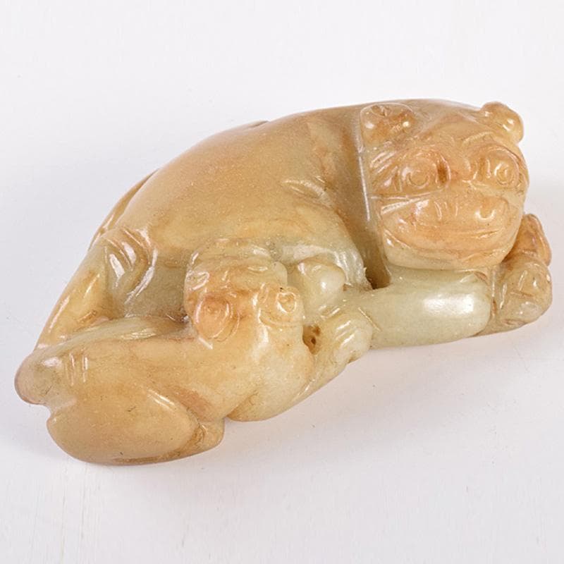 中国 玉石彫刻 神獣 根付 紙鎮 置物 C 8130E