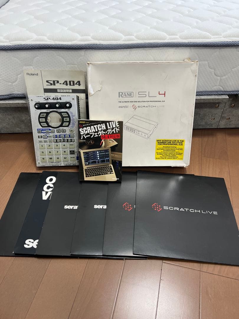 Roland SP-404 & Rane SL4 DJ機材セット Roland SP-404 & Rane SL4 DJ機材セット Roland SP-404 & Rane SL4 DJ