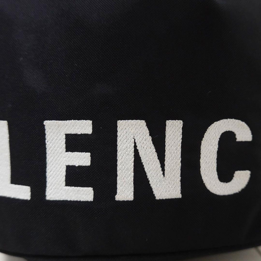 バレンシアガ　ウィール ドローストリングバケット　ハンドバッグ　ナイロン　黒　S