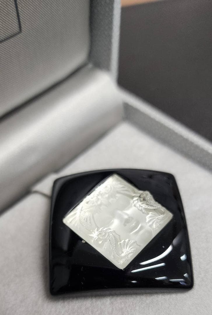 LALIQUE ラリック マスク ド ファム ブローチ アールデコ 四角 箱付き