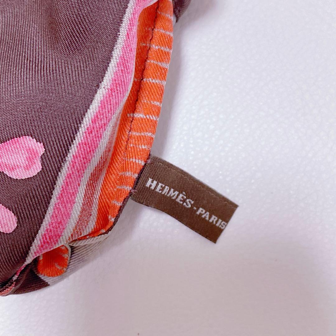 美品 エルメス HERMES ヘアゴム 髪ゴム ポンポン 赤系