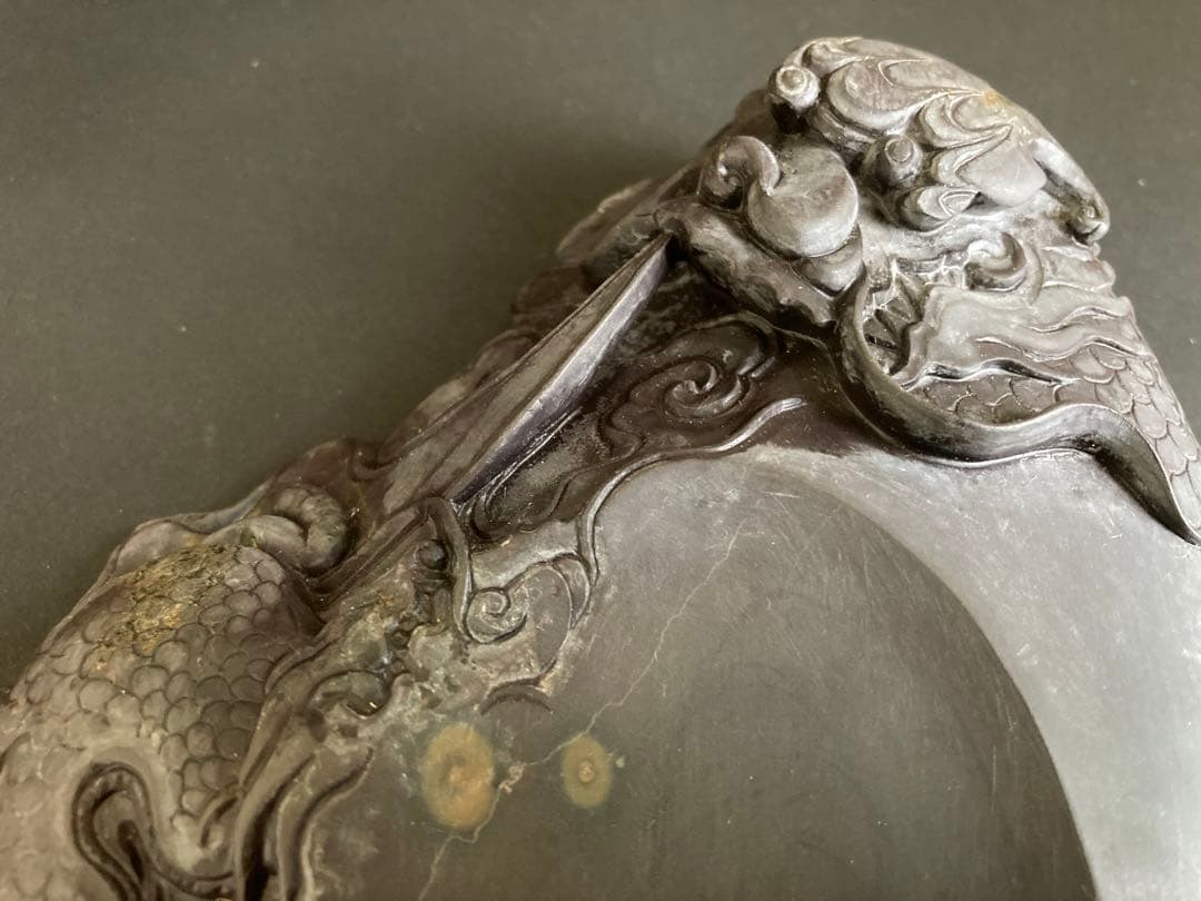 中国端渓硯 石眼あり 龍彫刻 唐木天地蓋付き 硯 端渓硯 龍彫刻 書道 硯