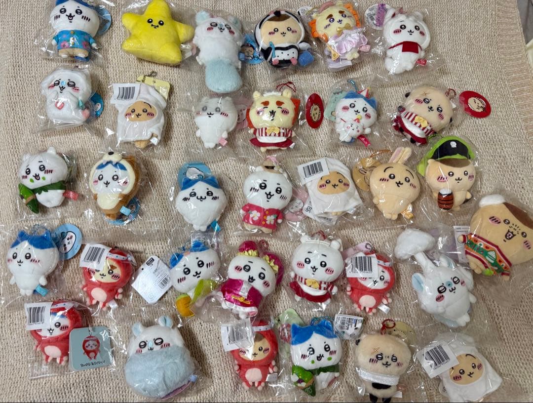 ちいかわ未開封　まとめ売り　断捨離 60点 ちいかわ未開封まとめ売り断捨離 60点