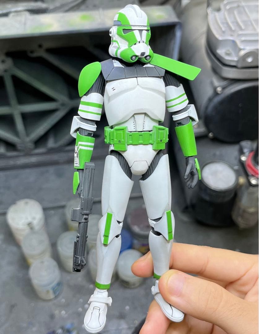 限界値下げスターウォーズ　バットバッチ　クローントルーパー　プラモ改造グレイ