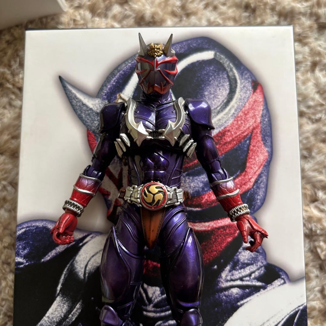 真骨彫製法　仮面ライダー響鬼　フィギュアーツ