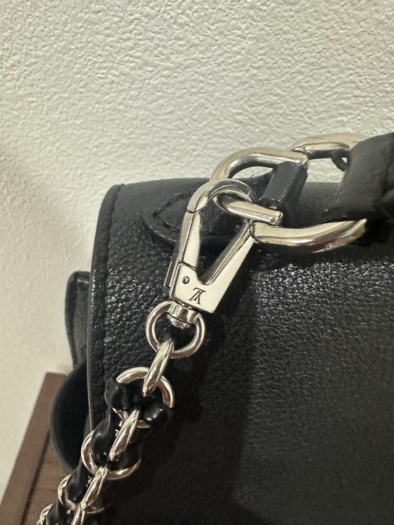 Louis Vuitton ショルダーバッグ