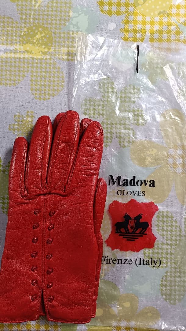 Madova 赤 レザー 手袋 イタリア製 サイズ7 - メルカリ