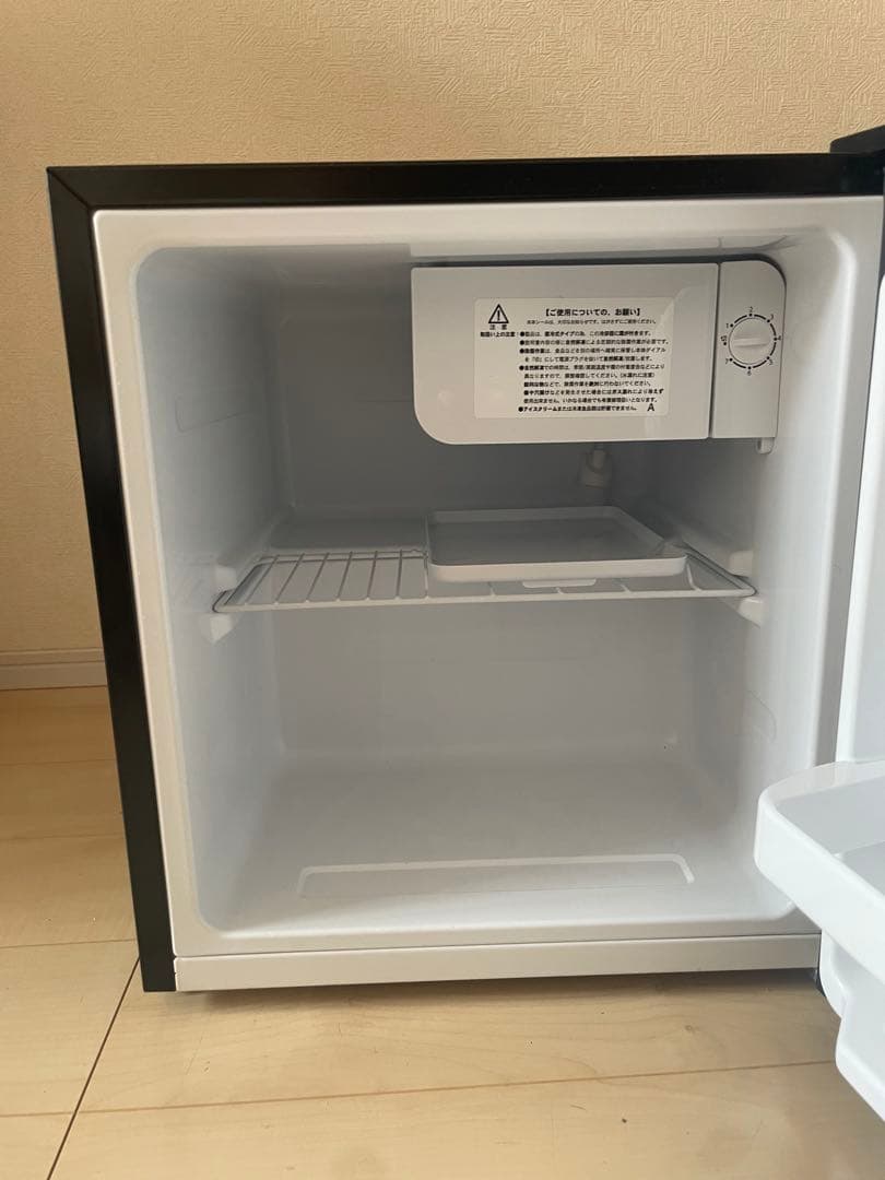 Abitelax コンパクト冷蔵庫 シルバー