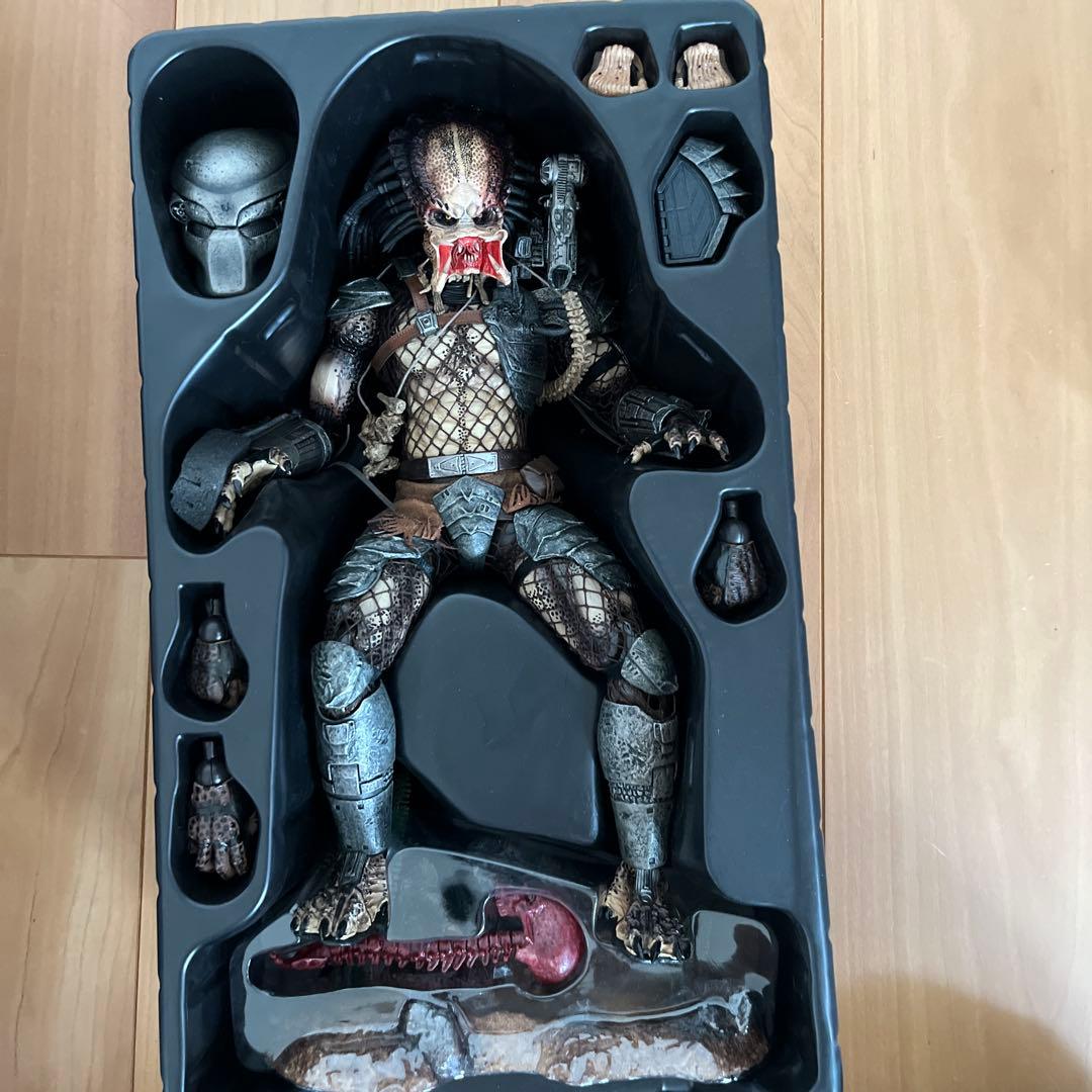 ホットトイズ ムービー・マスターピース プレデター 1/6スケールフィギュア