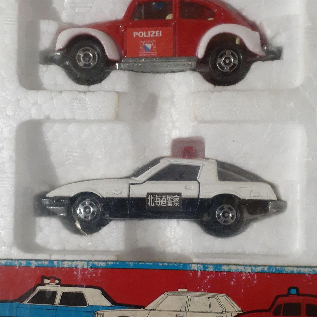 トミカ　世界のポリスカーセット