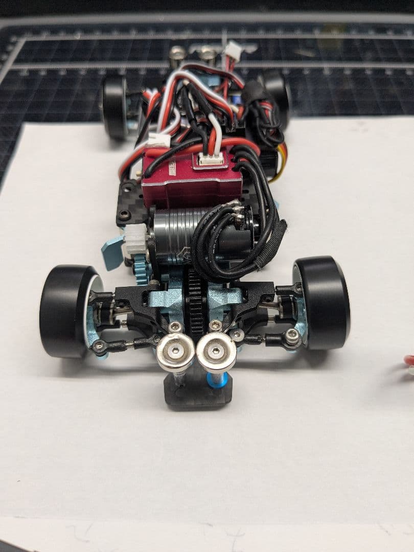 TGーRwd 1/24 ドリフトレーシングカー McLaren ボデー付き