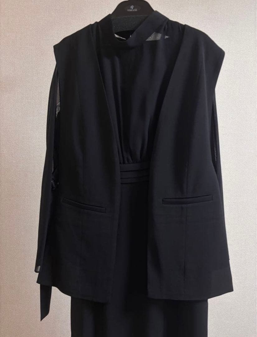 プールヴー　atloスリットスリーブジレ付きワンピース　Lサイズ