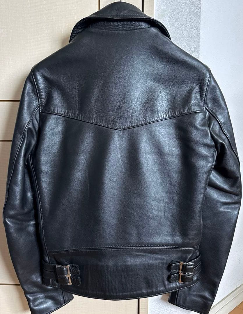 ☆モトアキ様専用ページ☆Lewis Leathers 402T T.F - メルカリ