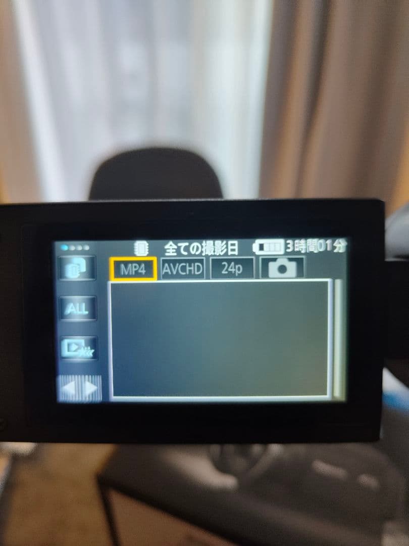 みぃみぃ　Panasonic HC-VX2MS 4Kビデオカメラ 本体