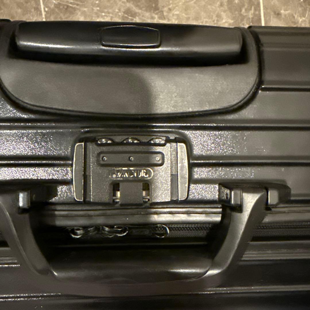 RIMOWA ボレロブラックキャリーケース ジャンク品の通販はau PAY