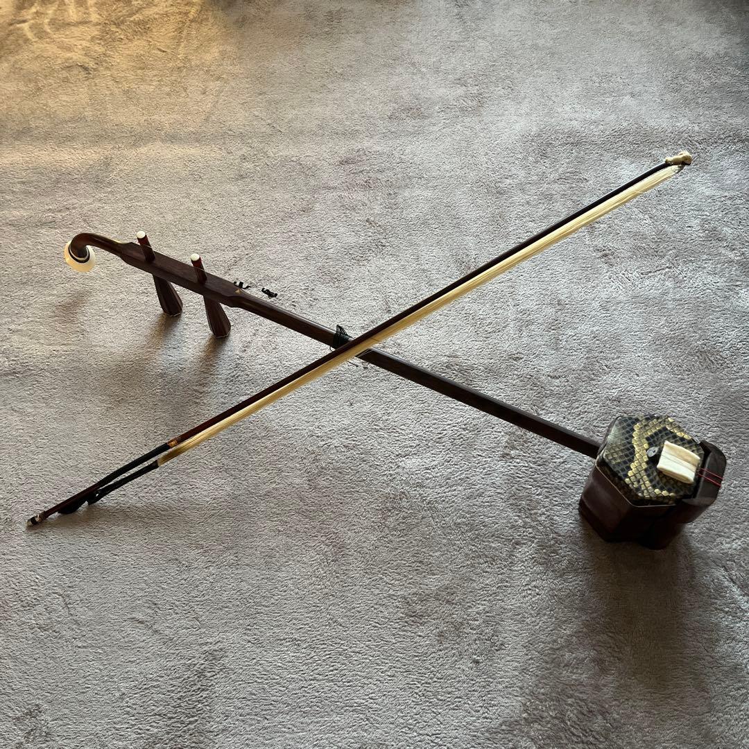 中国謹製　古月琴坊　ニ胡　専用ケース　セット