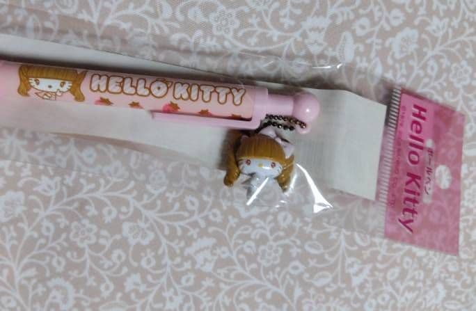 激レア！ サンリオ☆ ハローキティ 辻希美 コラボ ボールペン 2009年